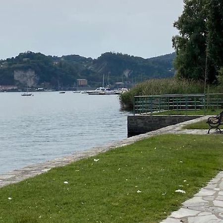 Apartament La Casa Nel Borgo Angera Zewnętrze zdjęcie